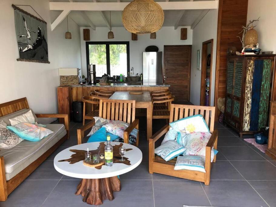 Beach House A Terre De Haut Exterior photo