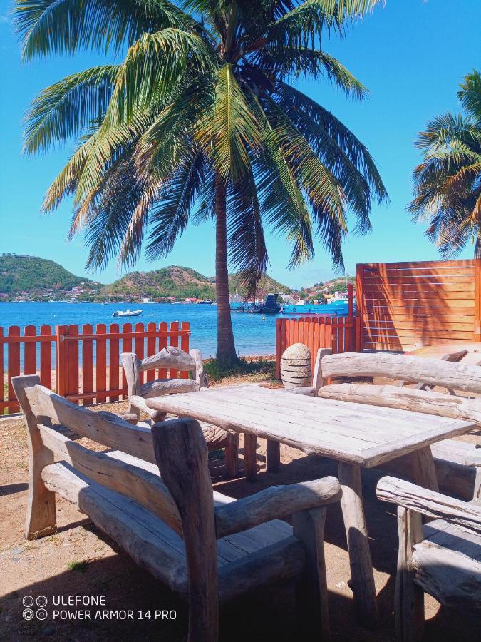 Beach House A Terre De Haut Exterior photo
