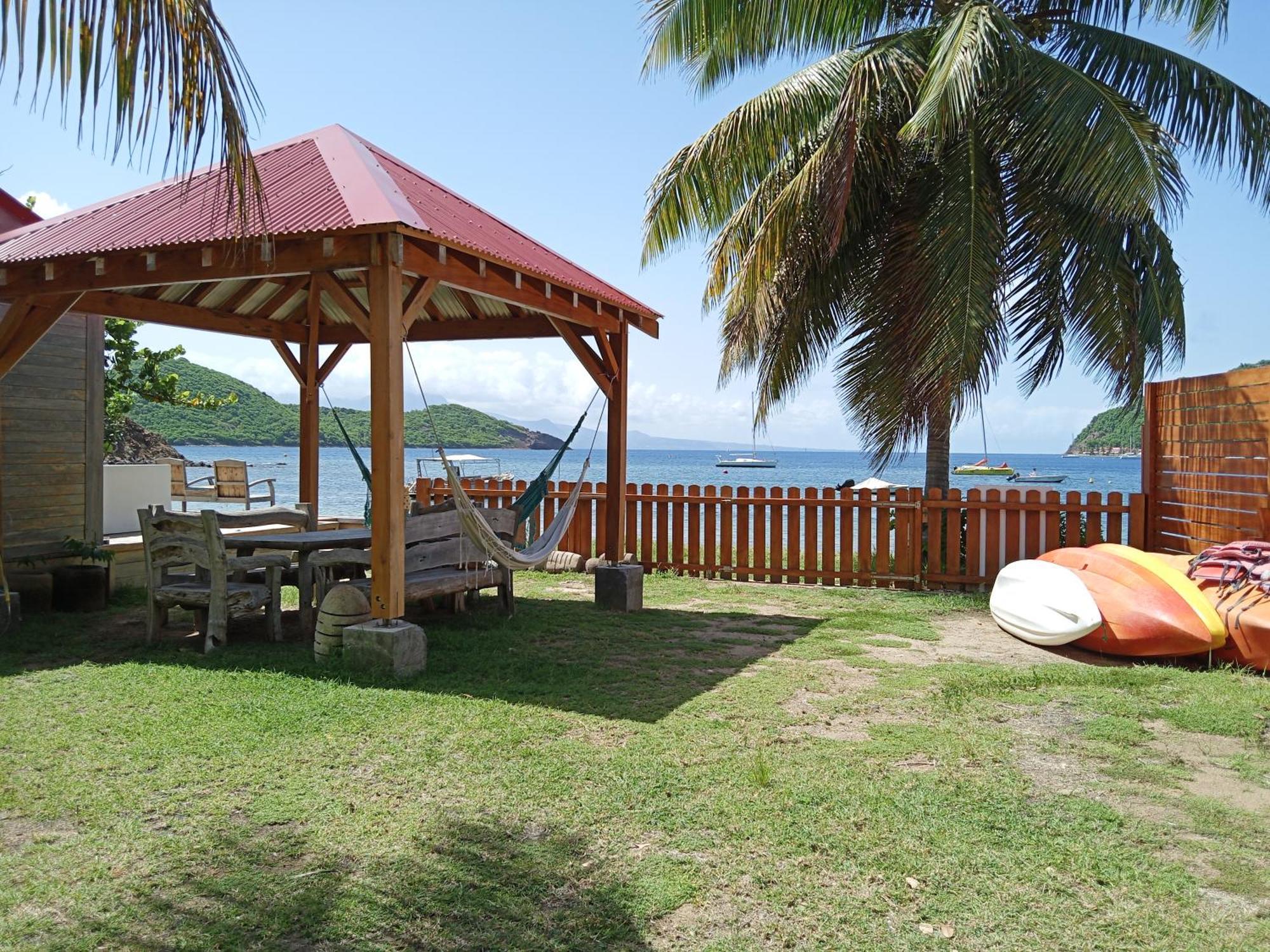 Beach House A Terre De Haut Exterior photo